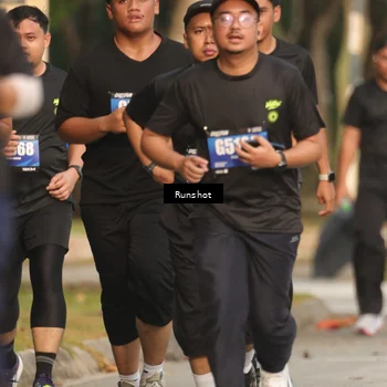 Runner Photo 5633106