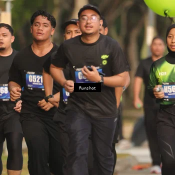 Runner Photo 5633111
