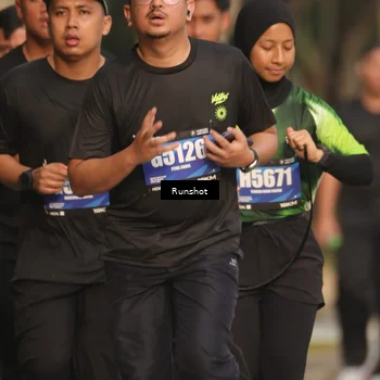 Runner Photo 5633140