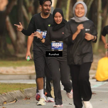 Runner Photo 5633170