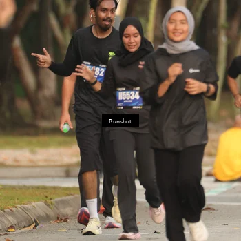 Runner Photo 5633172