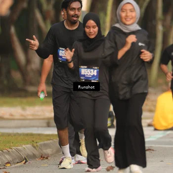 Runner Photo 5633175
