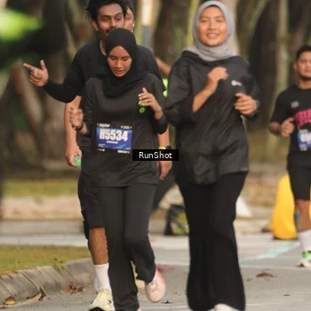 Runner Photo 5633185