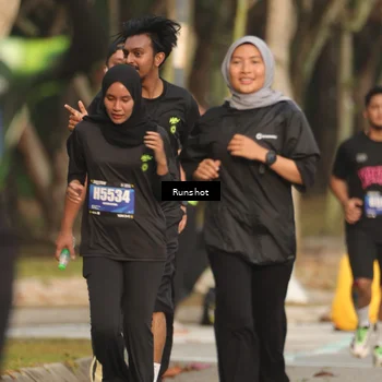 Runner Photo 5633187