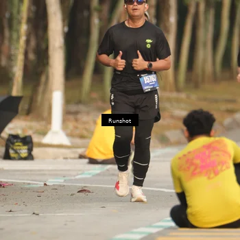 Runner Photo 5633236