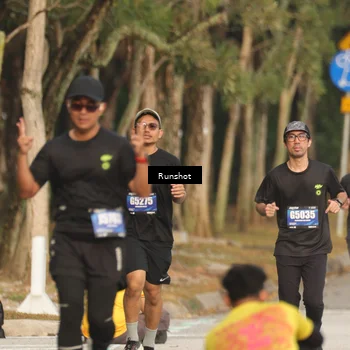 Runner Photo 5633240