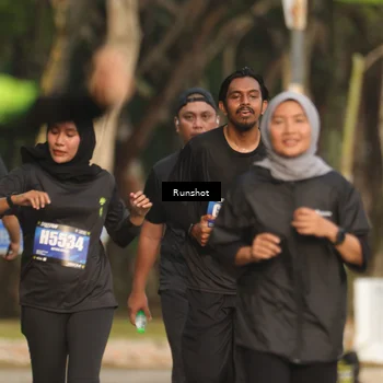 Runner Photo 5633242