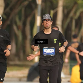 Runner Photo 5633263