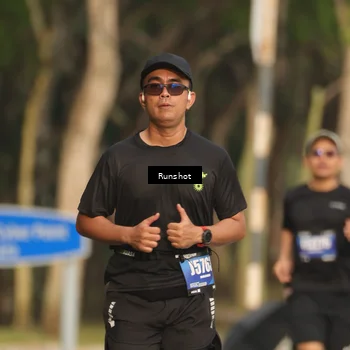Runner Photo 5633266