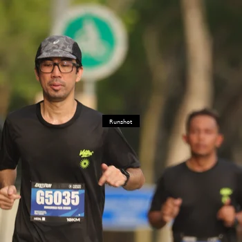 Runner Photo 5633276