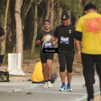 Runner Photo 5633277