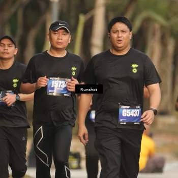 Runner Photo 5633286