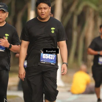 Runner Photo 5633291
