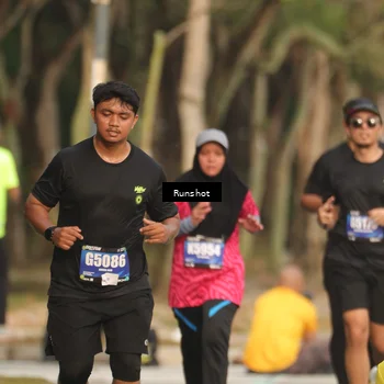Runner Photo 5633302