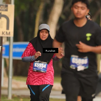 Runner Photo 5633313
