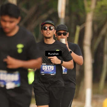 Runner Photo 5633316