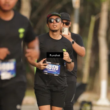 Runner Photo 5633318