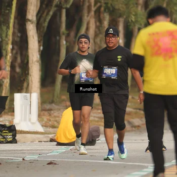 Runner Photo 5633323