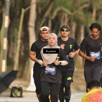 Runner Photo 5633325