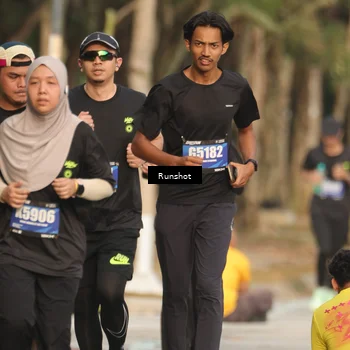 Runner Photo 5633336