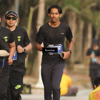 Runner Photo 5633338