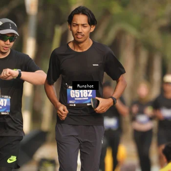 Runner Photo 5633344