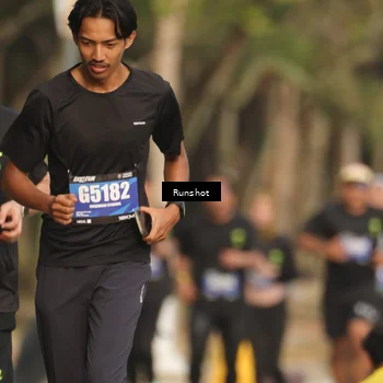 Runner Photo 5633346
