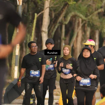 Runner Photo 5633353
