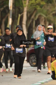Runner Photo 5633362