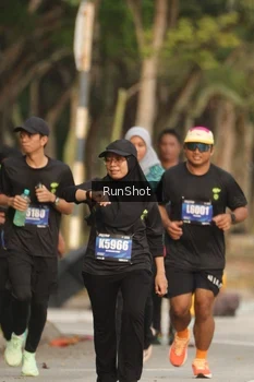 Runner Photo 5633366