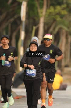 Runner Photo 5633367