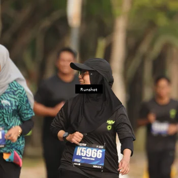 Runner Photo 5633378