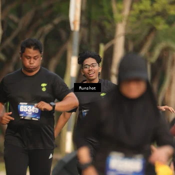 Runner Photo 5633384
