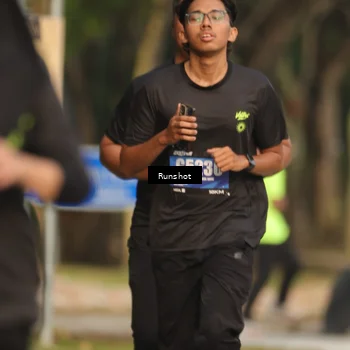 Runner Photo 5633394
