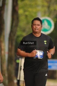 Runner Photo 5633400