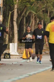 Runner Photo 5633405