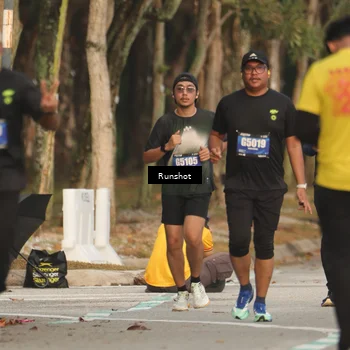 Runner Photo 5633414