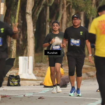 Runner Photo 5633424