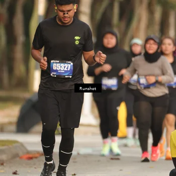 Runner Photo 5633426