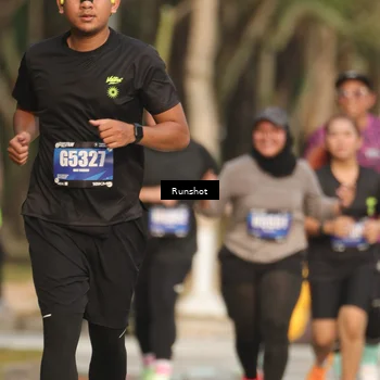 Runner Photo 5633428