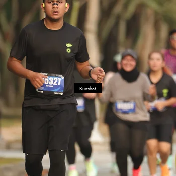 Runner Photo 5633432