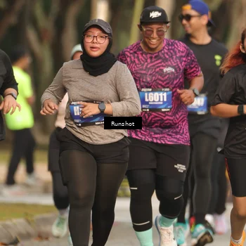 Runner Photo 5633443