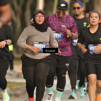 Runner Photo 5633456
