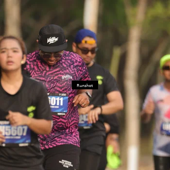 Runner Photo 5633467