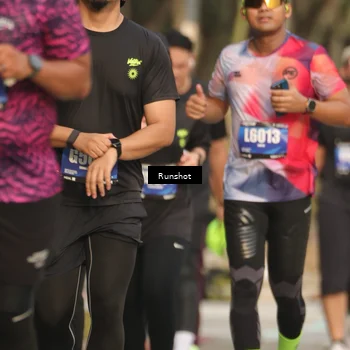 Runner Photo 5633469