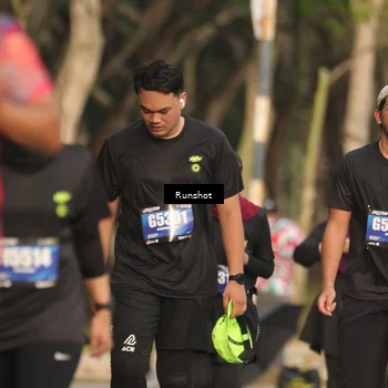 Runner Photo 5633470