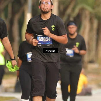 Runner Photo 5633476