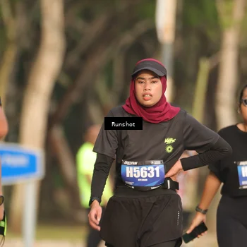 Runner Photo 5633494