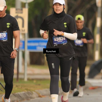 Runner Photo 5633624
