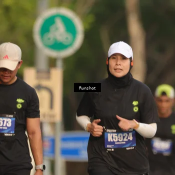 Runner Photo 5633667